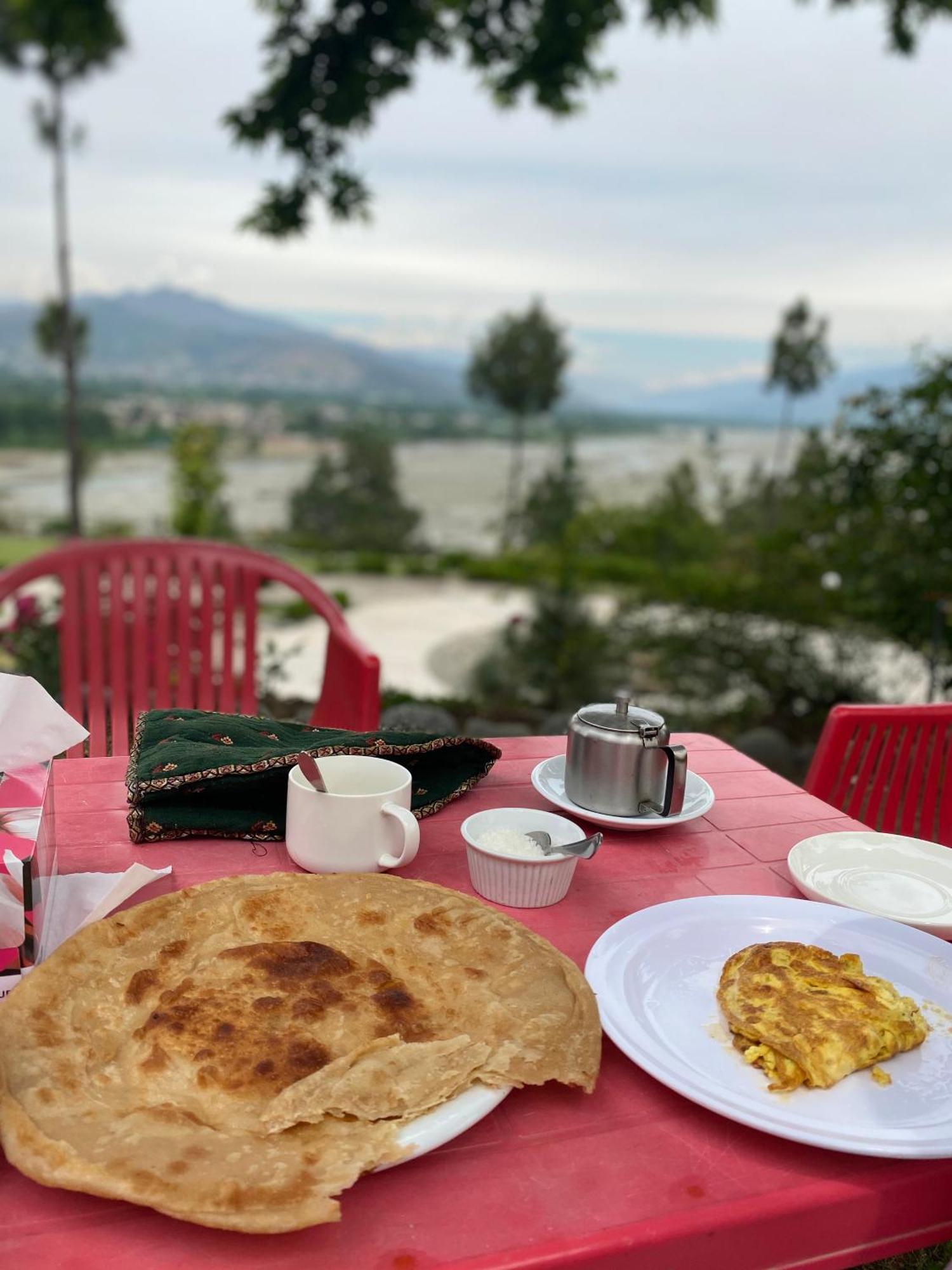 Rock City Resort Saidu Sharif 외부 사진